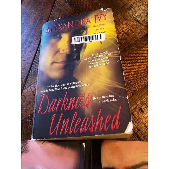Alexendra Ivy Darkness Returns BETRAYED Unleashed Paperback Book Lot of (3) - Picture 5 of 6